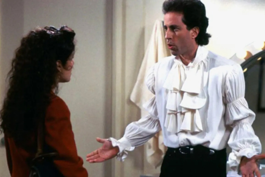 seinfeld-puffy-shirt seinfeld-puffy-shirt